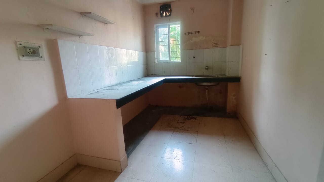 Unfurnished 2bhk in Gokul Path, Bormotoria, Guwahati, Assam, India for Rent